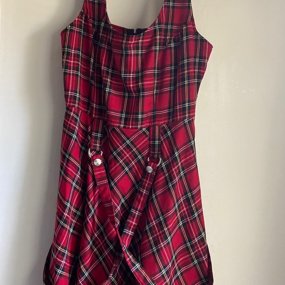 Tripp NYC Dresses & Skirts - Tripp NYC Plaid Red Dress